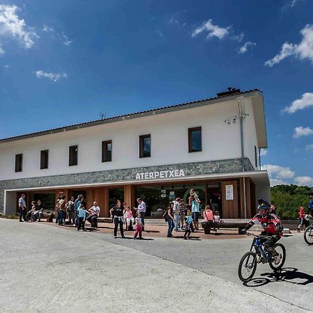 Palacio De Yrisarri By Irrisarri Land Igantzi Bagian luar foto